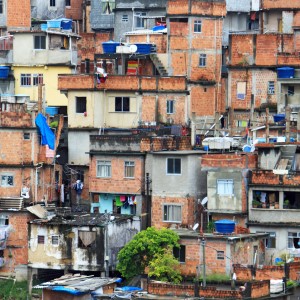 Fotografia Rio de Janeiro downtown and favela su